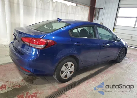 2018 Kia Forte Lx z USA, uszkodzony, nr VIN 3KPFK4A75JE193553